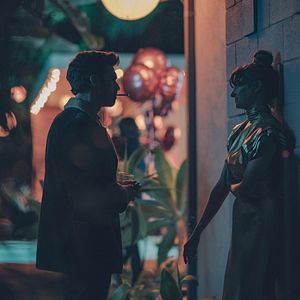 Foto Endings, Beginnings