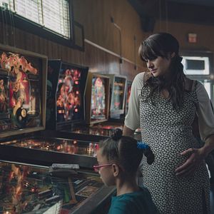 Foto Endings, Beginnings