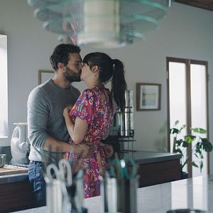 Foto Endings, Beginnings