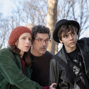 Foto Mi hermano persigue dinosaurios