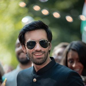 Foto Mira, la chica del tren