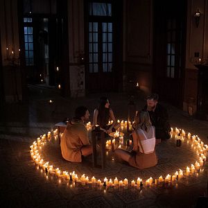 Foto El juego de la bruja