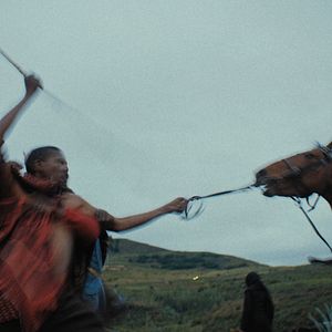 Foto This Is Not a Burial, It's a Resurrection