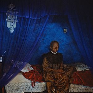 Foto This Is Not a Burial, It's a Resurrection