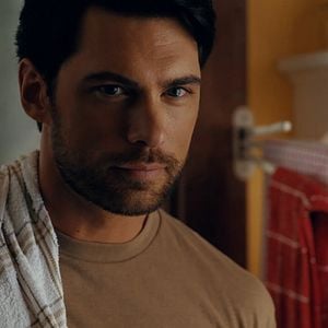 Foto What Lies Below