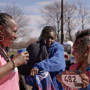 Foto Hermanas en la pista