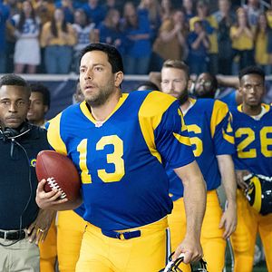American Underdog: La Historia de Kurt Warner - Película 2021.mx