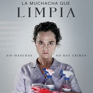 Foto La muchacha que limpia