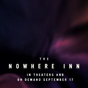 Foto The Nowhere inn por St Vincent: La identidad es una obra de arte