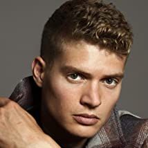 Foto Josha Stradowski