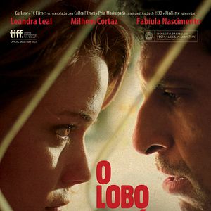 Foto El lobo detrás de la puerta