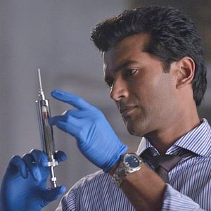 Foto Sendhil Ramamurthy