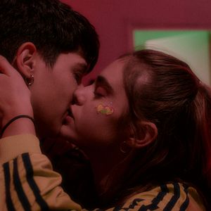 Foto All Eyes off Me