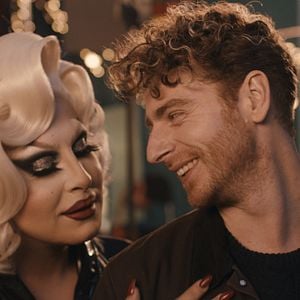 Foto Tres noches por una semana