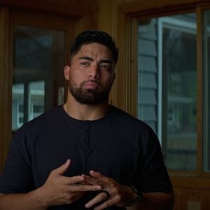 Foto La mujer en la pared