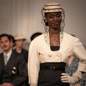 Foto La señora Harris va a París