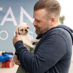 Foto Tyler Labine