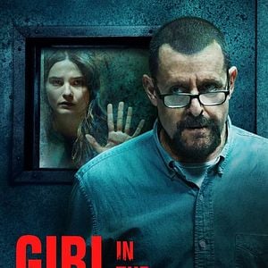 Foto Atrapada en el sótano