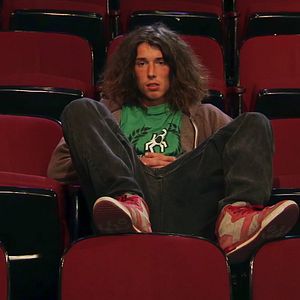 Foto El mochilero del hacha