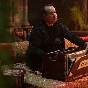 Foto What's Love Got to Do With It?