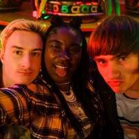 Foto Tell me everything