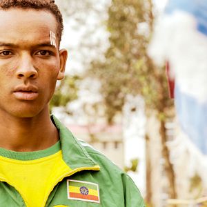 Foto Running Against the Wind