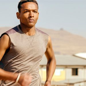 Foto Running Against the Wind