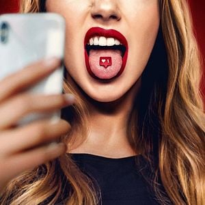 Foto The Age of Influence