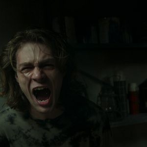 Foto La Noche Del Demonio: La Puerta Roja