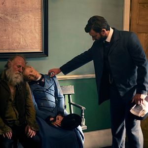 Foto Miss Scarlet and The Duke