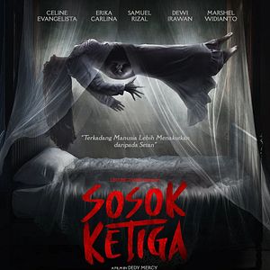 Foto Sosok Ketiga