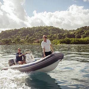 Foto 007: Camino al millón