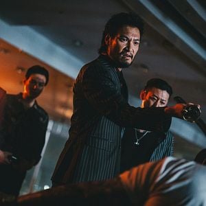 Foto Fuerza Bruta: Sin Salida