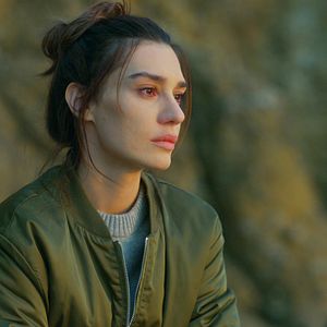 Foto Yıldızlar Bana Uzak