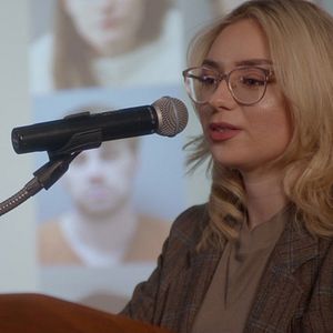 Foto Betrayal: The Perfect Husband