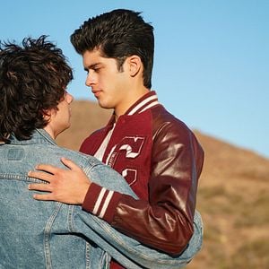 Foto Aristóteles y Dante descubren los secretos del universo