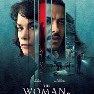 Foto La mujer en la pared