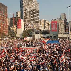 Foto Dancing on the Edge of a Volcano