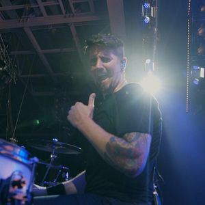 Foto Hate to Love: Nickelback