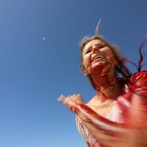 Foto Todos morimos en la oscuridad