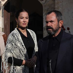 Foto La Leyenda del Árbol Negro