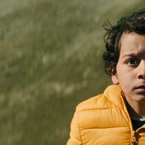 Foto Behind the Mountains