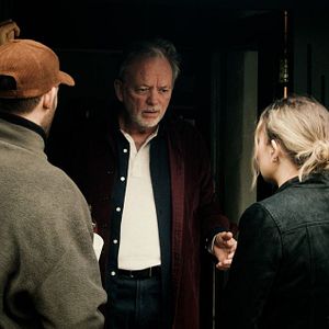 Foto Talking to Ghosts