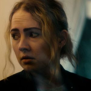 Foto Talking to Ghosts