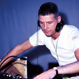 Foto Don't Ever Stop