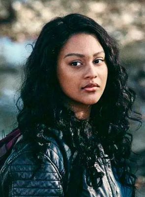 foto de the red line, the walking dead, aliyah royale