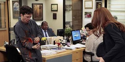 Cartel de Free Family Portrait Studio