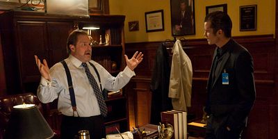 Cartel de Un sujeto entra a un bar