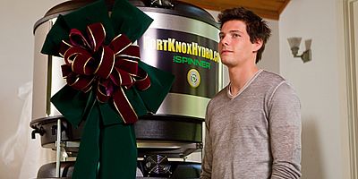 Cartel de Do Her/Don't Do Her