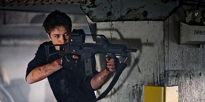 Cartel de Love and Other Acts of Courage